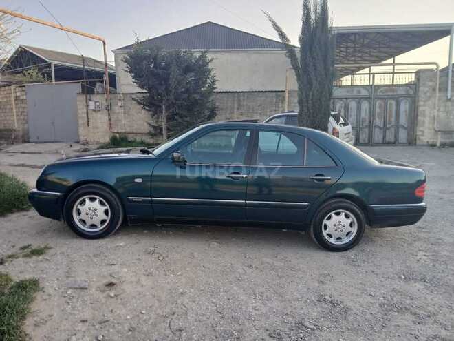 Mercedes E 200 1997, 280,000 km - 2.0 l - Bakı