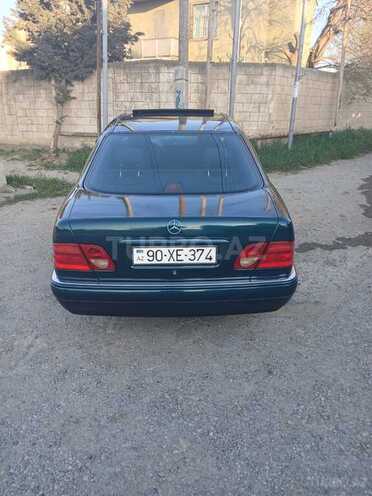Mercedes E 200 1997, 280,000 km - 2.0 l - Bakı