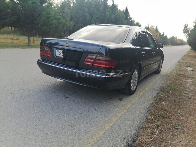 Mercedes E 220 d 1999, 395,000 km - 2.2 l - Sumqayıt