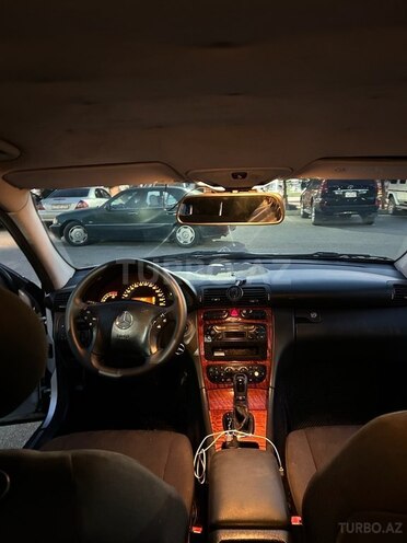 Mercedes C 200 2000, 270,000 km - 2.0 л - Bakı