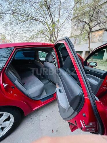 Toyota Prius-13