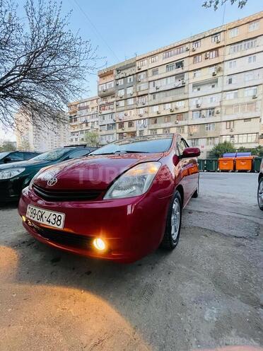Toyota Prius-3