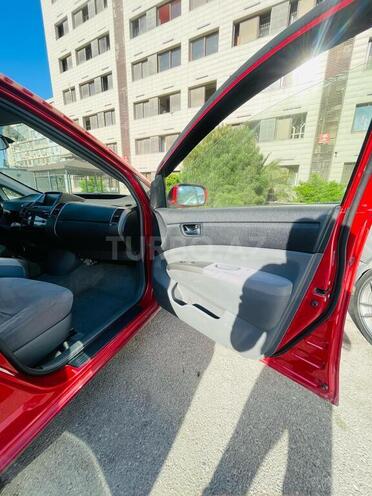 Toyota Prius-19