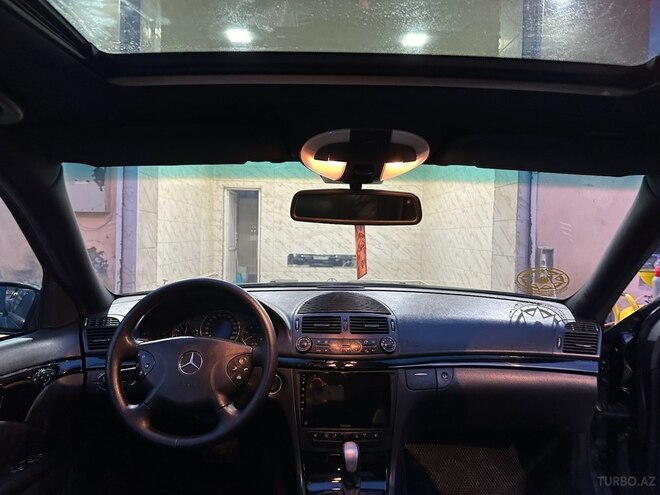 Mercedes E 270 2005, 449,000 km - 2.7 l - Bakı