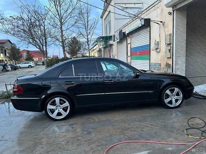 Mercedes E 270 2005, 449,000 km - 2.7 l - Bakı