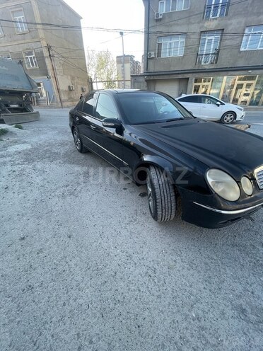 Mercedes E 270 2002, 524,600 km - 2.7 л - Bakı