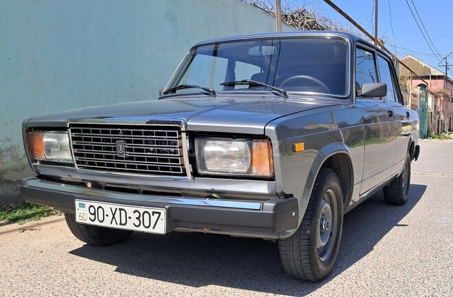 LADA (VAZ) 2107 2010, 188,000 km - 1.6 l - Bakı