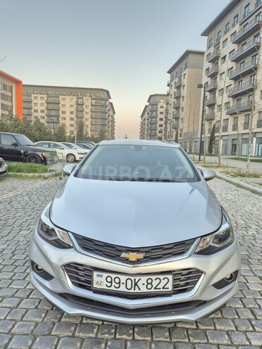 Chevrolet Cruze-1