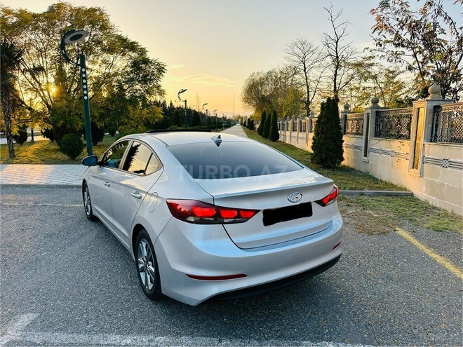Hyundai Elantra 2017, 196,340 km - 2.0 l - Tərtər