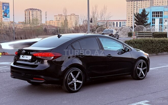 Kia Forte 2016, 228,527 km - 2.0 l - Bakı