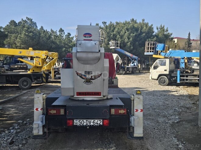Isuzu NPR 66 L 2004, 214,000 km - 4.3 l - Sumqayıt