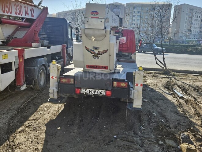 Isuzu NPR 66 L 2004, 214,000 km - 4.3 l - Sumqayıt
