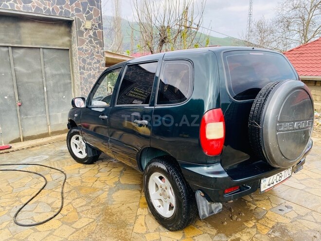 Chevrolet Niva 2004, 206,335 km - 1.7 l - Yardımlı