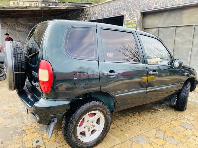 Chevrolet Niva 2004, 206,335 km - 1.7 l - Yardımlı