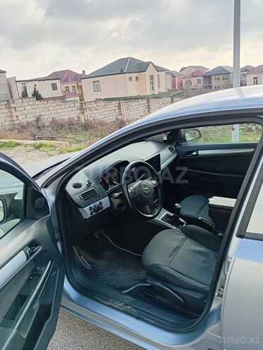 Opel Astra 2005, 320,000 km - 1.4 l - Bakı