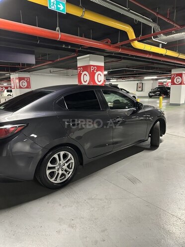 Toyota Yaris iA 2016, 191,000 km - 1.5 л - Bakı