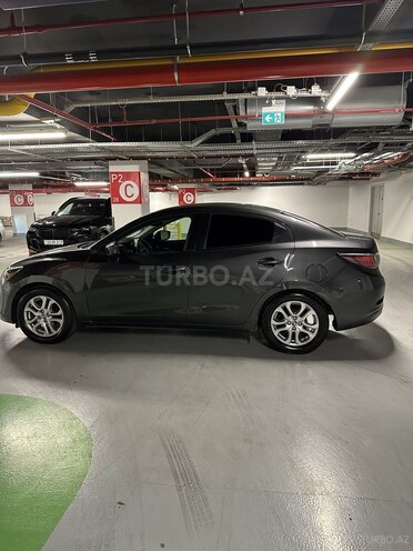 Toyota Yaris iA 2016, 191,000 km - 1.5 л - Bakı