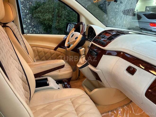 Mercedes Viano-12