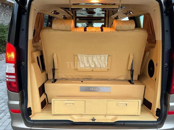 Mercedes Viano-10