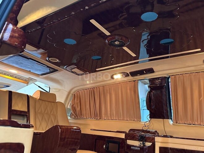 Mercedes Viano-15