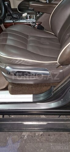 Land Rover Range Rover 2010, 273,000 km - 3.6 л - Bakı