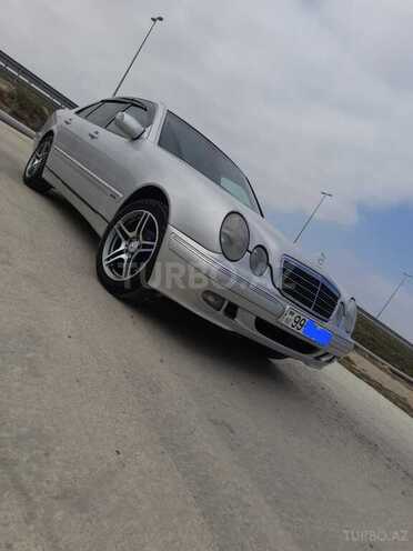 Mercedes E 200 2000, 325,000 km - 2.0 l - Bakı