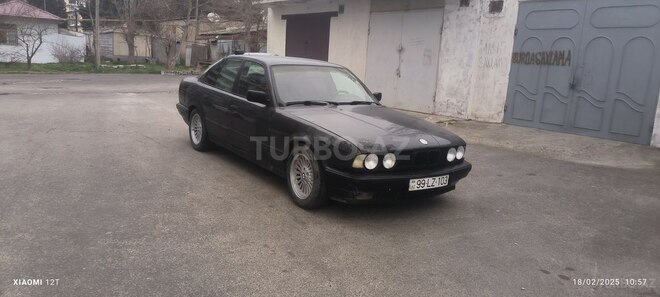 BMW 520 1993, 230,000 km - 2.0 l - Bakı