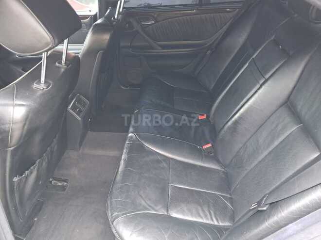 Mercedes E 200 2000, 325,000 km - 2.0 l - Bakı