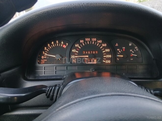 Opel Vectra 1992, 346,751 km - 1.8 l - Qax