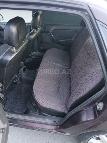 Opel Vectra 1992, 346,751 km - 1.8 l - Qax