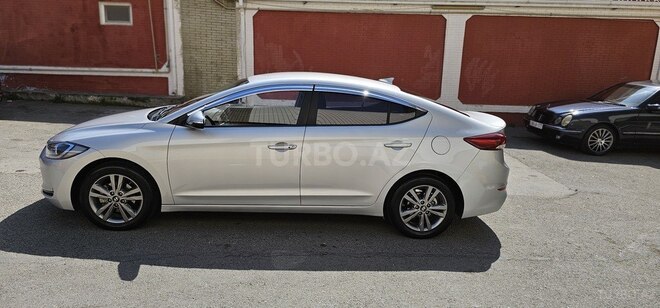Hyundai Avante 2016, 185,000 km - 1.6 l - Bakı