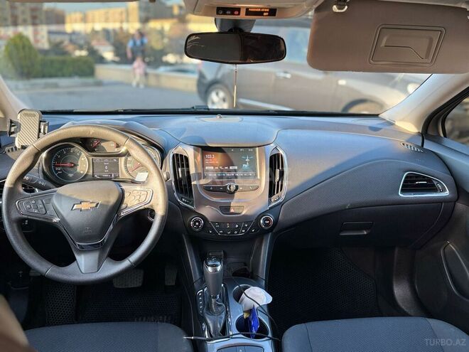 Chevrolet Cruze 2017, 141,600 km - 1.4 l - Bakı