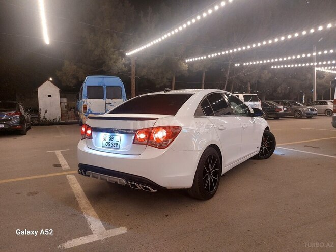 Chevrolet Cruze 2013, 290,000 km - 1.4 l - Şirvan
