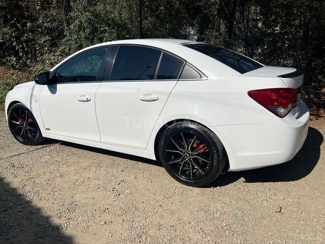 Chevrolet Cruze 2013, 290,000 km - 1.4 l - Şirvan