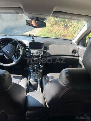 Chevrolet Cruze 2013, 290,000 km - 1.4 l - Şirvan