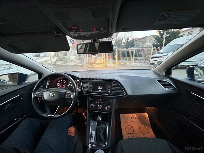 SEAT Leon-2