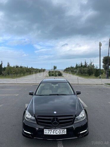 Mercedes C 250 2011, 226,000 km - 1.8 l - Bakı