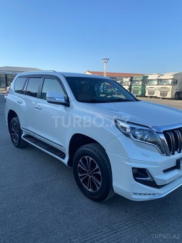 Toyota Land Cruiser Prado 2012, 220,000 km - 2.7 l - Bakı
