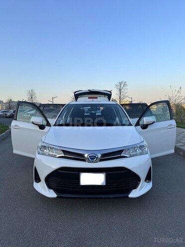 Toyota Corolla Fielder 2019, 94,000 km - 1.5 л - Bakı