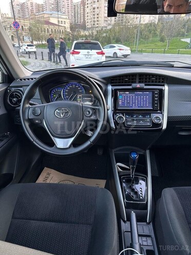 Toyota Corolla Fielder 2019, 94,000 km - 1.5 л - Bakı