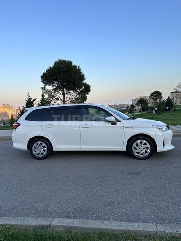 Toyota Corolla Fielder 2019, 94,000 km - 1.5 л - Bakı