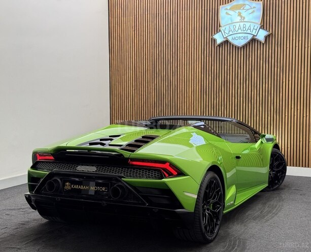 Lamborghini Huracan-8