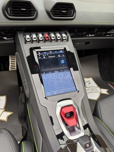 Lamborghini Huracan-19