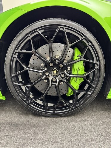Lamborghini Huracan-24