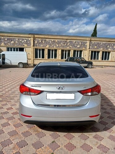 Hyundai Avante 2015, 182,321 km - 1.6 л - Gəncə