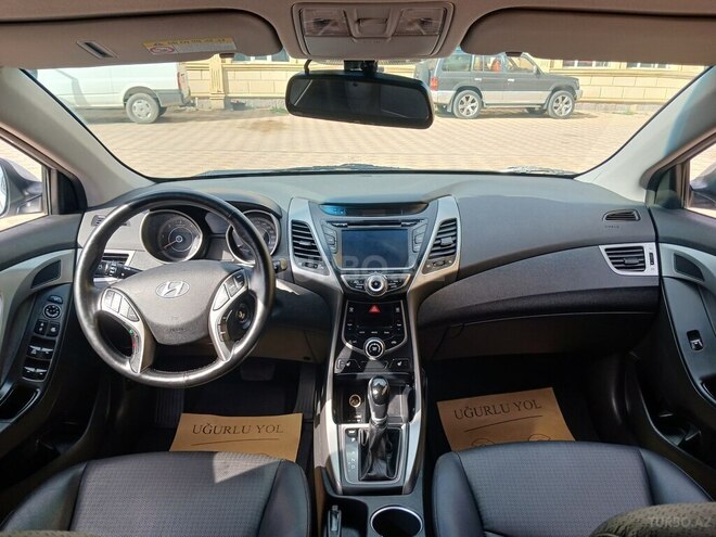 Hyundai Avante 2015, 182,321 km - 1.6 л - Gəncə