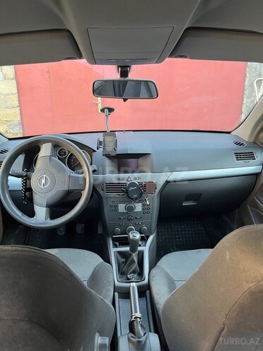 Opel Astra 2004, 259,000 km - 1.4 l - Bakı