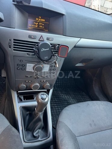 Opel Astra 2004, 259,000 km - 1.4 l - Bakı