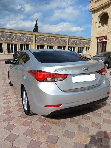 Hyundai Avante 2015, 182,321 km - 1.6 л - Gəncə