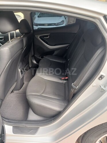 Hyundai Avante 2015, 182,321 km - 1.6 л - Gəncə